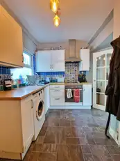 86 Grove Street EastImage 6