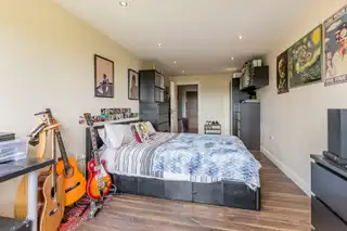 Apt 5, 3 AmblesideImage 22