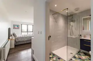 Apt 5, 3 AmblesideImage 10
