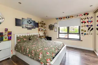Apt 5, 3 AmblesideImage 18