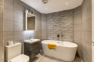 Apt 5, 3 AmblesideImage 15