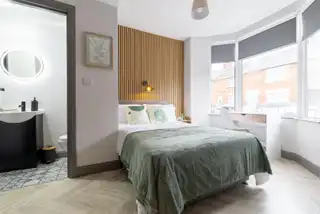 Rm 1,3,4 65 Greenore StreetImage 2