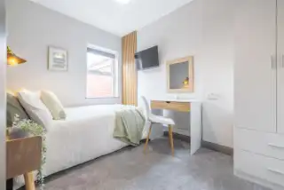 Rm 1,3,4 65 Greenore StreetImage 21