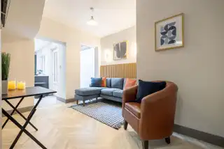 Rm 1,3,4 65 Greenore StreetImage 9
