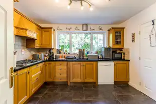 65 Church MeadowsImage 10