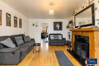19 Mill BraeImage 7