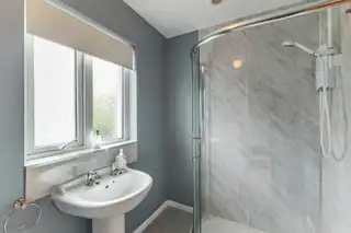 38 Denfort LodgeImage 9