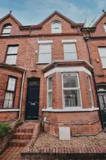 Image 1 for 34 Elaine Street
