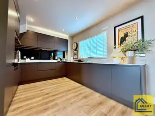 12 Riverdale LodgeImage 7