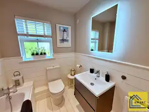 12 Riverdale LodgeImage 19