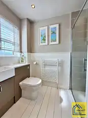 12 Riverdale LodgeImage 14