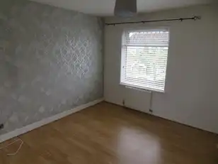 25 Braemar AvenueImage 9