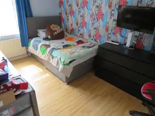 4 SunningdaleImage 17