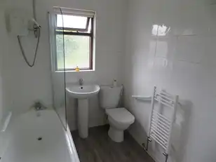 37 Russell DriveImage 13