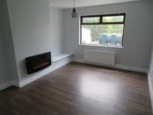 37 Russell DriveImage 4