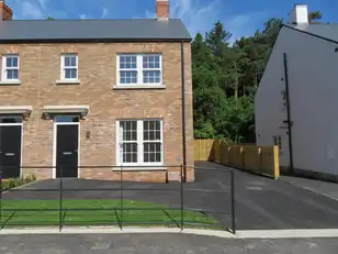 Image 1 for 16 Foxwood Hall