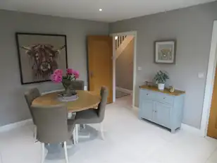 7 Rose WalkImage 9