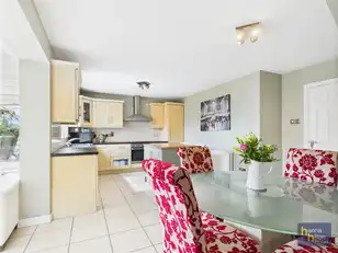 112 Forest HillsImage 7