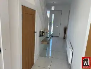 20 Riverview ManorImage 7