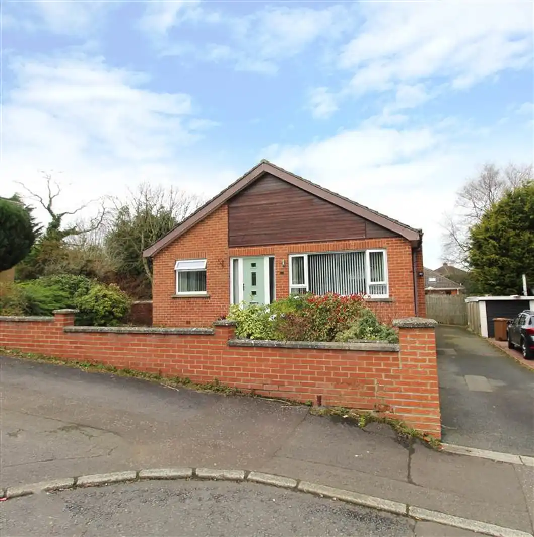 17 Ferndene Gardens, Dundonald, Antrim