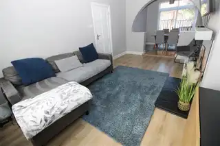 30 Castlemore AvenueImage 3