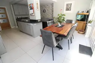 52 Mount Regan AvenueImage 9