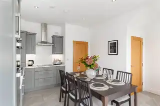 33 Castlegowan PlaceImage 18