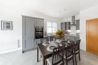 33 Castlegowan PlaceImage 16