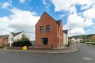 33 Castlegowan PlaceImage 3