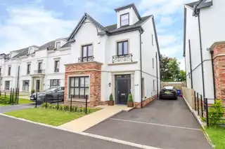 43 Castlehill WoodImage 2