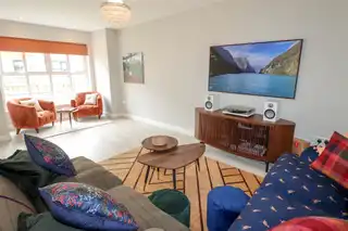 43 Castlehill WoodImage 6
