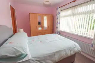 41 Moatview ParkImage 12