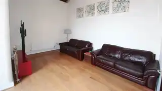 21 Linen LoftsImage 4