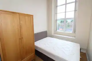 21 Linen LoftsImage 11