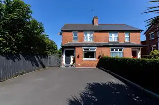 Image 1 for 120 Holywood Road