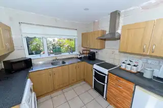 36 Glenmillan ParkImage 6
