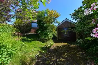 36 Glenmillan ParkImage 16
