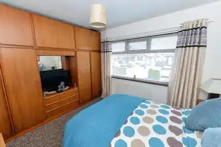 8 Ilford AvenueImage 8