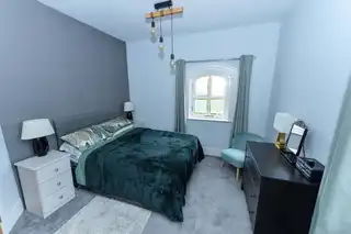 Apartment 1 19 The Walled GardenImage 11