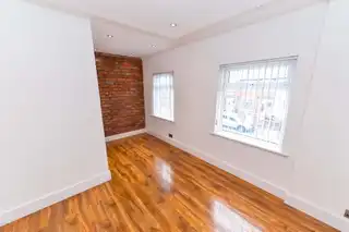 7 Sandbrook ParkImage 7