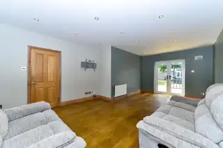 326 Holywood RoadImage 2