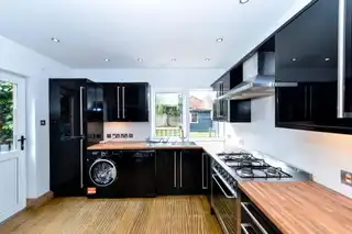 326 Holywood RoadImage 3