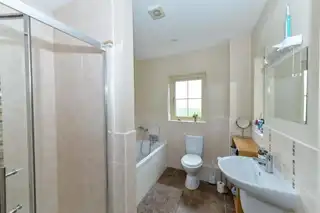 32 Coopers Mill ParkImage 18