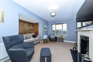 32 Coopers Mill ParkImage 5