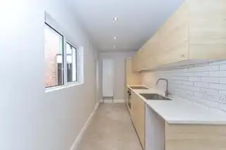 4 Lichfield AvenueImage 6