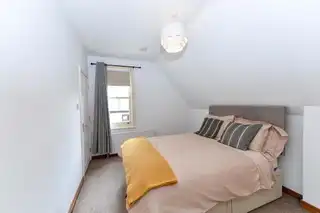 Apartment 17 Sandown Court 82 Sandown RoadImage 10