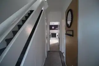 81 Grace AvenueImage 8