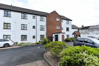 Apartment 10 Scotts Gate 79 Abetta ParadeImage 9