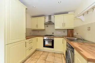 Apartment 10 Scotts Gate 79 Abetta ParadeImage 3