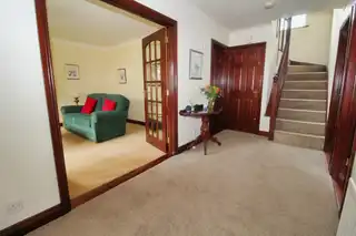 9 Riverside AvenueImage 3